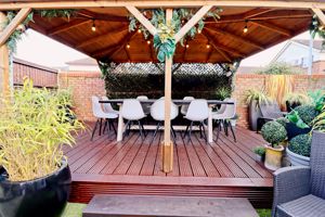 Seating Area- click for photo gallery
